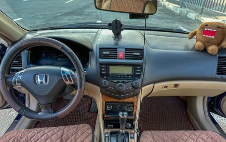 Honda Accord VII рестайлинг, 2003 год, 720 000 рублей, 7 фотография