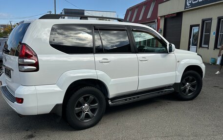 Toyota Land Cruiser Prado 120 рестайлинг, 2008 год, 3 000 000 рублей, 4 фотография