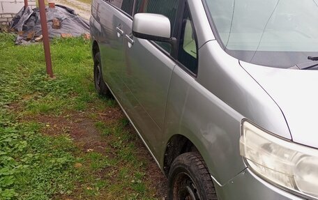 Nissan Serena III, 2007 год, 950 000 рублей, 3 фотография