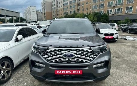 Ford Explorer VI, 2021 год, 4 150 000 рублей, 1 фотография