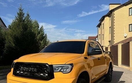 Toyota Tundra II, 2011 год, 5 100 000 рублей, 1 фотография