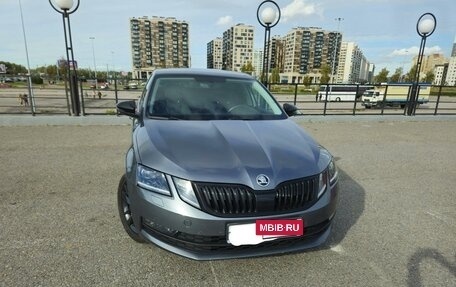 Skoda Octavia, 2018 год, 2 400 000 рублей, 2 фотография