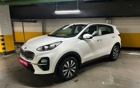 KIA Sportage IV рестайлинг, 2019 год, 2 650 000 рублей, 1 фотография