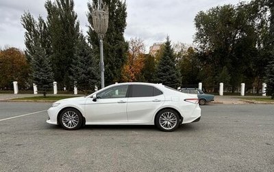 Toyota Camry, 2020 год, 2 700 000 рублей, 1 фотография