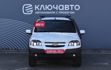 Chevrolet Niva I рестайлинг, 2018 год, 899 000 рублей, 3 фотография