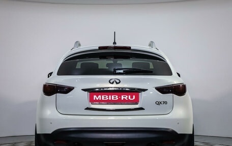 Infiniti QX70, 2014 год, 2 625 000 рублей, 6 фотография