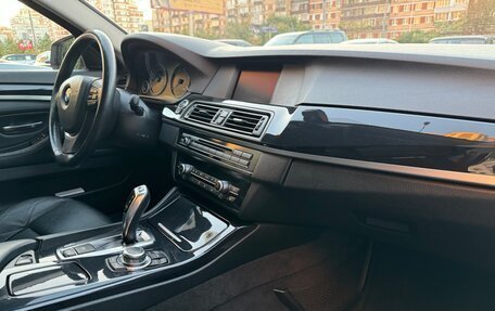 BMW 5 серия, 2011 год, 1 930 000 рублей, 6 фотография