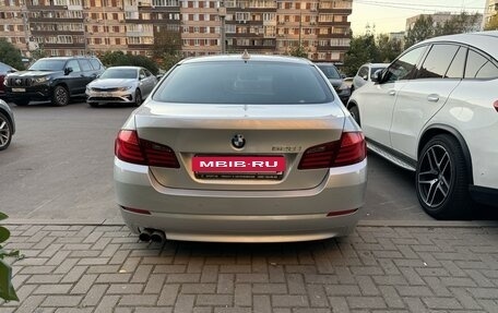 BMW 5 серия, 2011 год, 1 930 000 рублей, 4 фотография