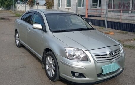 Toyota Avensis III рестайлинг, 2006 год, 900 000 рублей, 4 фотография