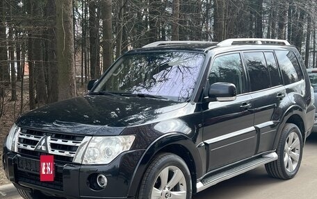 Mitsubishi Pajero IV, 2008 год, 2 200 000 рублей, 9 фотография