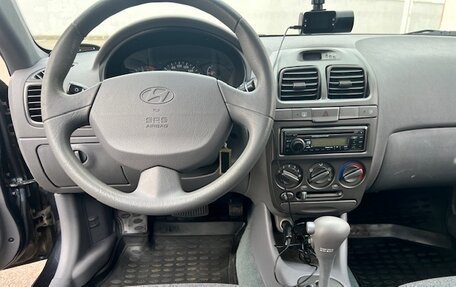 Hyundai Accent II, 2009 год, 950 000 рублей, 16 фотография