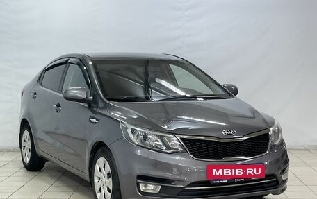 KIA Rio III рестайлинг, 2017 год, 1 350 000 рублей, 2 фотография