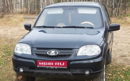 Chevrolet Niva I рестайлинг, 2012 год, 650 000 рублей, 2 фотография