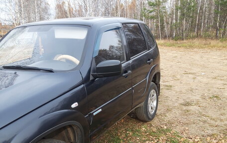 Chevrolet Niva I рестайлинг, 2012 год, 650 000 рублей, 12 фотография