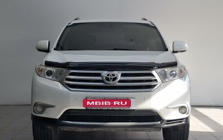 Toyota Highlander III, 2012 год, 2 470 000 рублей, 3 фотография