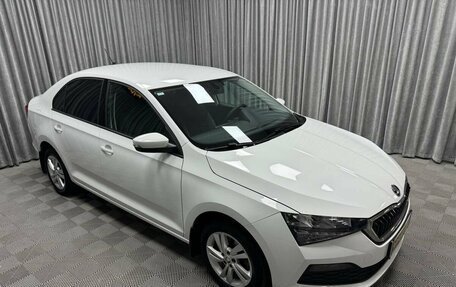 Skoda Rapid II, 2021 год, 1 800 000 рублей, 3 фотография