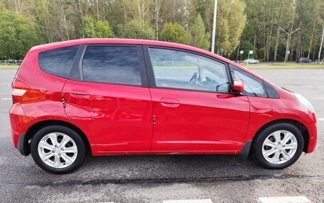 Honda Jazz II рестайлинг, 2012 год, 1 050 000 рублей, 2 фотография