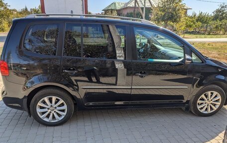 Volkswagen Touran III, 2011 год, 1 250 000 рублей, 6 фотография