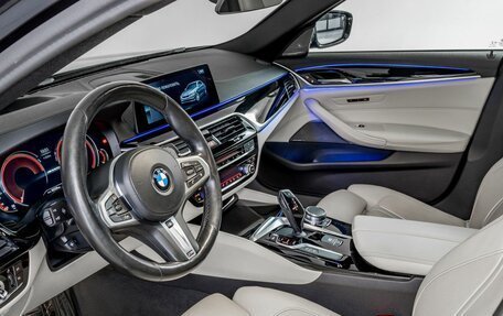 BMW 5 серия, 2017 год, 5 300 000 рублей, 10 фотография