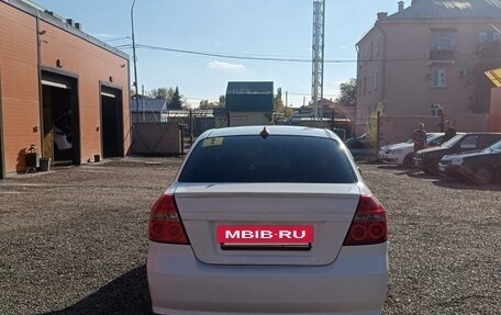 Chevrolet Aveo III, 2011 год, 4 фотография