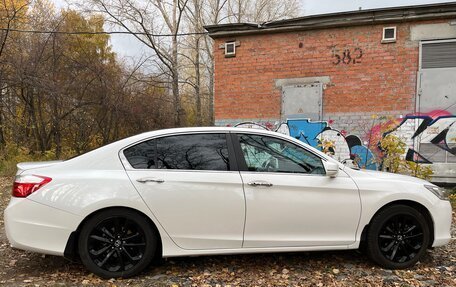 Honda Accord IX рестайлинг, 2013 год, 1 889 000 рублей, 4 фотография