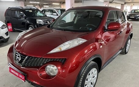 Nissan Juke II, 2011 год, 925 000 рублей, 1 фотография