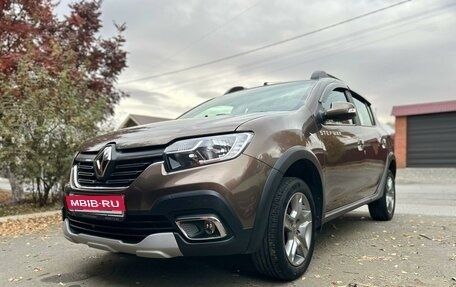 Renault Sandero II рестайлинг, 2019 год, 1 350 000 рублей, 1 фотография