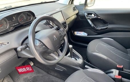 Peugeot 208 II, 2013 год, 949 000 рублей, 5 фотография