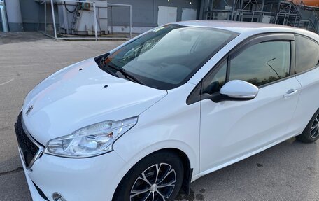 Peugeot 208 II, 2013 год, 949 000 рублей, 18 фотография