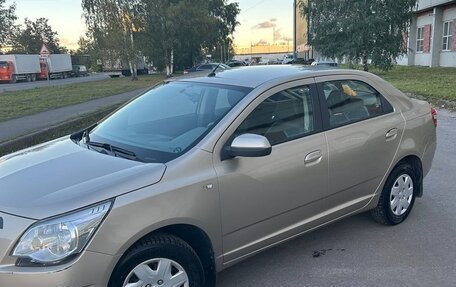 Chevrolet Cobalt II, 2013 год, 900 000 рублей, 1 фотография