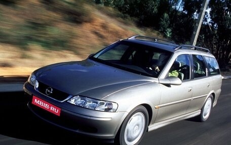 Opel Vectra B рестайлинг, 1997 год, 140 000 рублей, 1 фотография