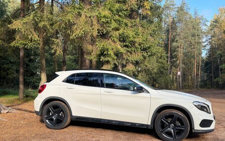 Mercedes-Benz GLA, 2015 год, 2 250 000 рублей, 4 фотография