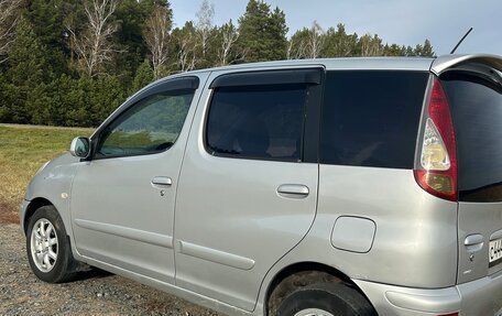 Toyota FunCargo, 2003 год, 550 000 рублей, 7 фотография