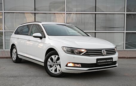 Volkswagen Passat B8 рестайлинг, 2016 год, 2 250 000 рублей, 3 фотография