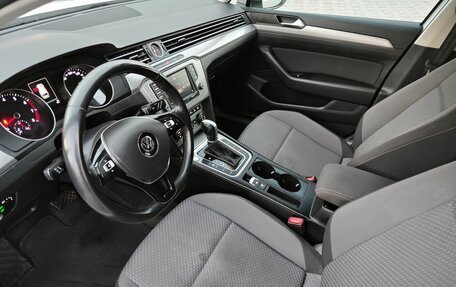 Volkswagen Passat B8 рестайлинг, 2016 год, 2 250 000 рублей, 10 фотография