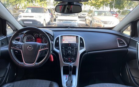 Opel Astra J, 2013 год, 1 072 000 рублей, 15 фотография