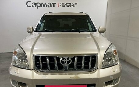 Toyota Land Cruiser Prado 120 рестайлинг, 2006 год, 2 350 000 рублей, 2 фотография