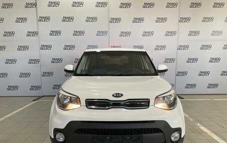 KIA Soul II рестайлинг, 2018 год, 1 800 000 рублей, 2 фотография