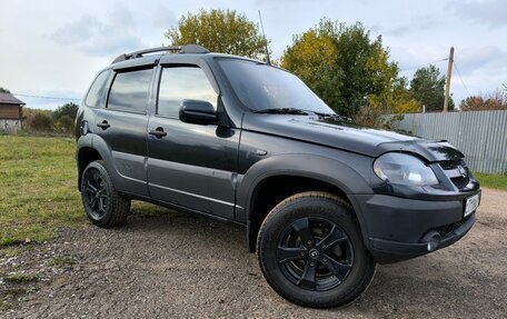 Chevrolet Niva I рестайлинг, 2009 год, 450 000 рублей, 8 фотография