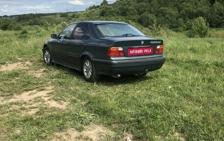 BMW 3 серия, 1998 год, 325 000 рублей, 2 фотография