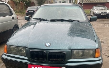 BMW 3 серия, 1998 год, 325 000 рублей, 3 фотография