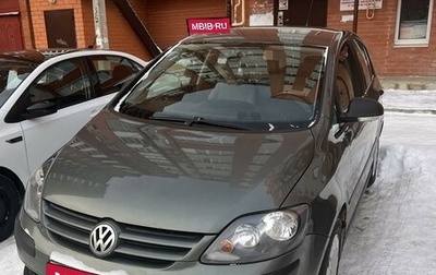 Volkswagen Golf Plus I, 2008 год, 700 000 рублей, 1 фотография