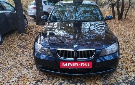 BMW 3 серия, 2008 год, 900 000 рублей, 3 фотография