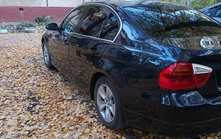 BMW 3 серия, 2008 год, 900 000 рублей, 8 фотография