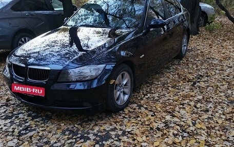 BMW 3 серия, 2008 год, 900 000 рублей, 4 фотография