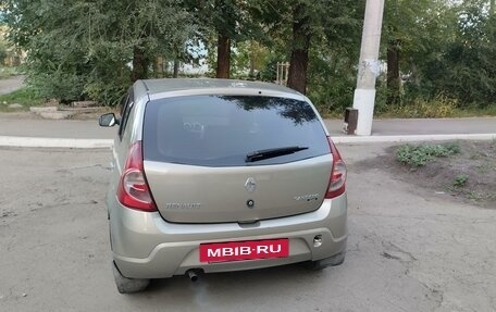 Renault Sandero I, 2011 год, 610 000 рублей, 4 фотография