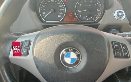 BMW 1 серия, 2006 год, 900 000 рублей, 3 фотография