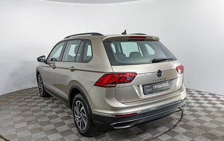 Volkswagen Tiguan II, 2020 год, 3 274 000 рублей, 7 фотография