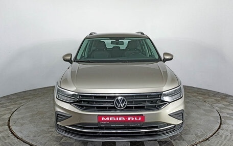 Volkswagen Tiguan II, 2020 год, 3 274 000 рублей, 2 фотография