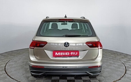 Volkswagen Tiguan II, 2020 год, 3 274 000 рублей, 6 фотография